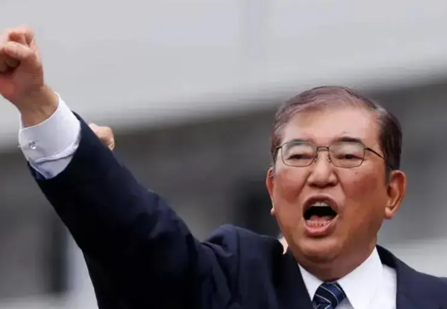 为应对自民党提前选举呼声 日本首相石破茂与盟