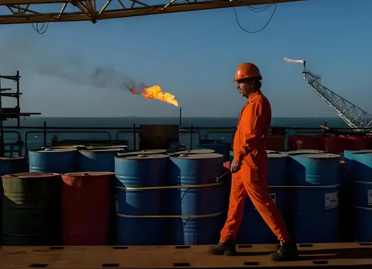 OPEC+原则上同意10月增产以追求市场份额